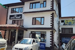 HOTEL HUMA NEAR AIRPORT, Srinagar