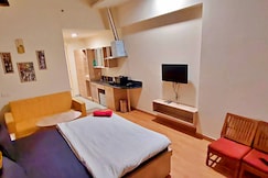 The Taj Stuidos-Luxury Stay in Mall with PVR, Shopper Stop, Lifestyle, Food Court With All Brands, Greater Noida