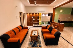 Gokarna white diamond Villa, Ankola