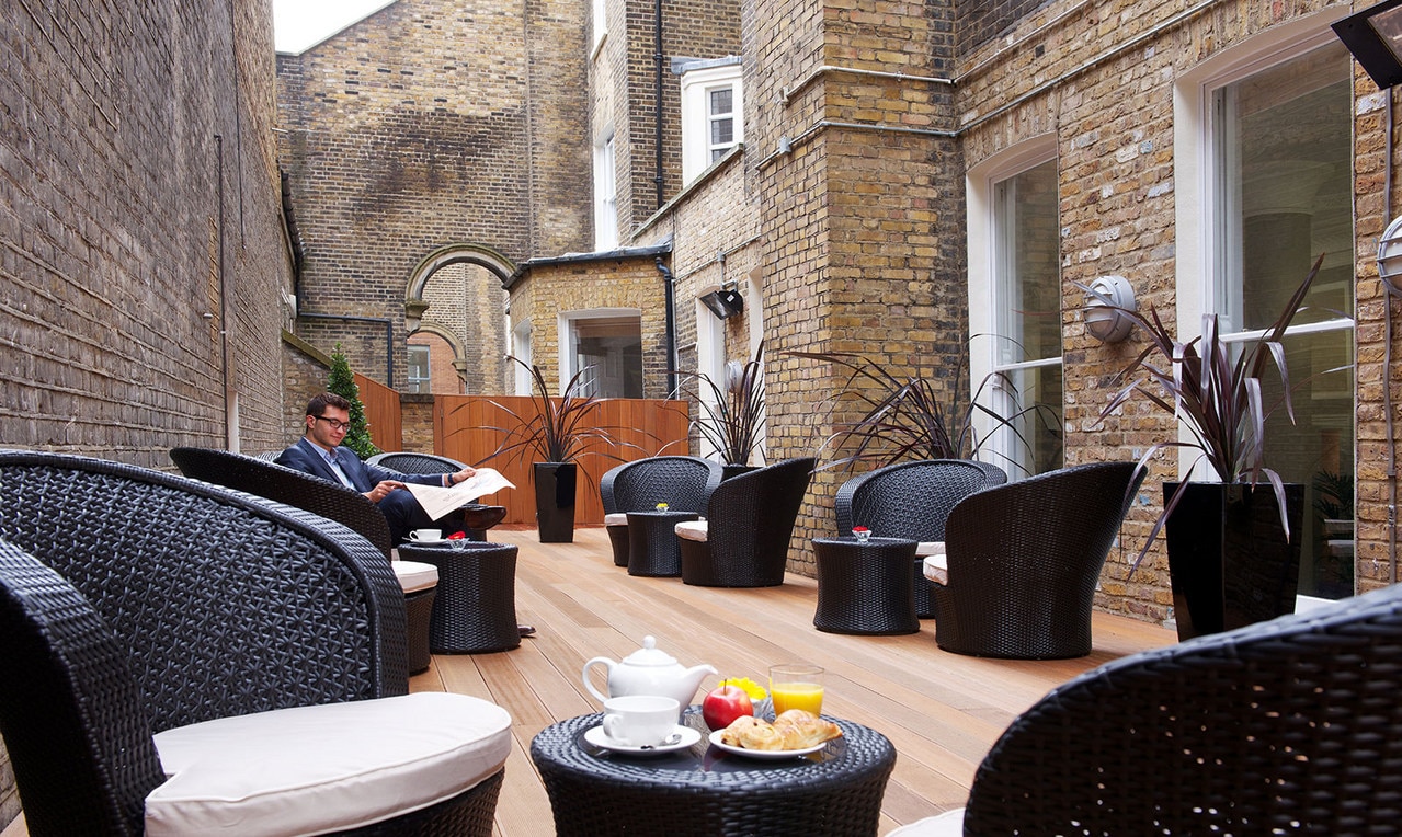Fraser Suites Queens Gate - Tap to explore photos