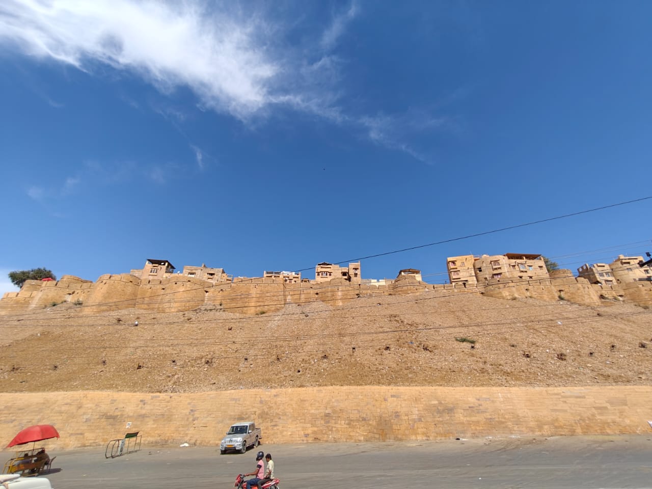 Hotel Golden Garh - Tap to explore photos