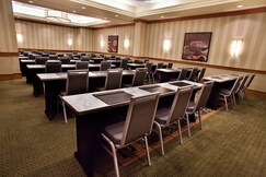 Hilton Chicago/Oak Brook Suites, Dupage
