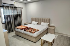 Hotel Mid Town, Raigarh