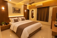 Hotel 9 Square Rajkot, Rajkot