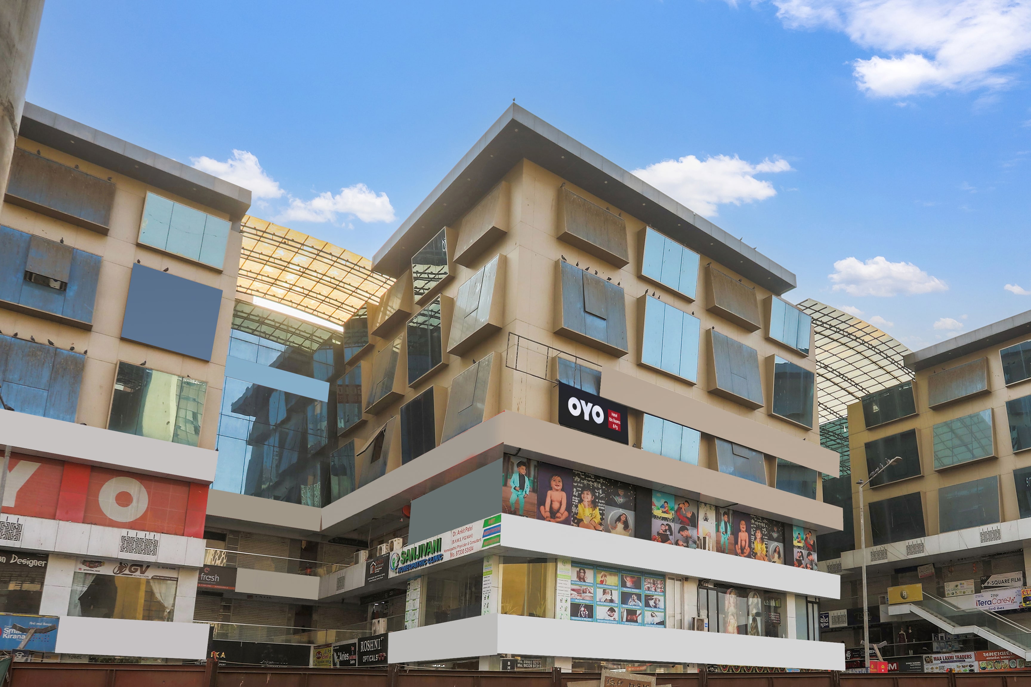 Hotel O IBIS Rooms - Tap to explore photos