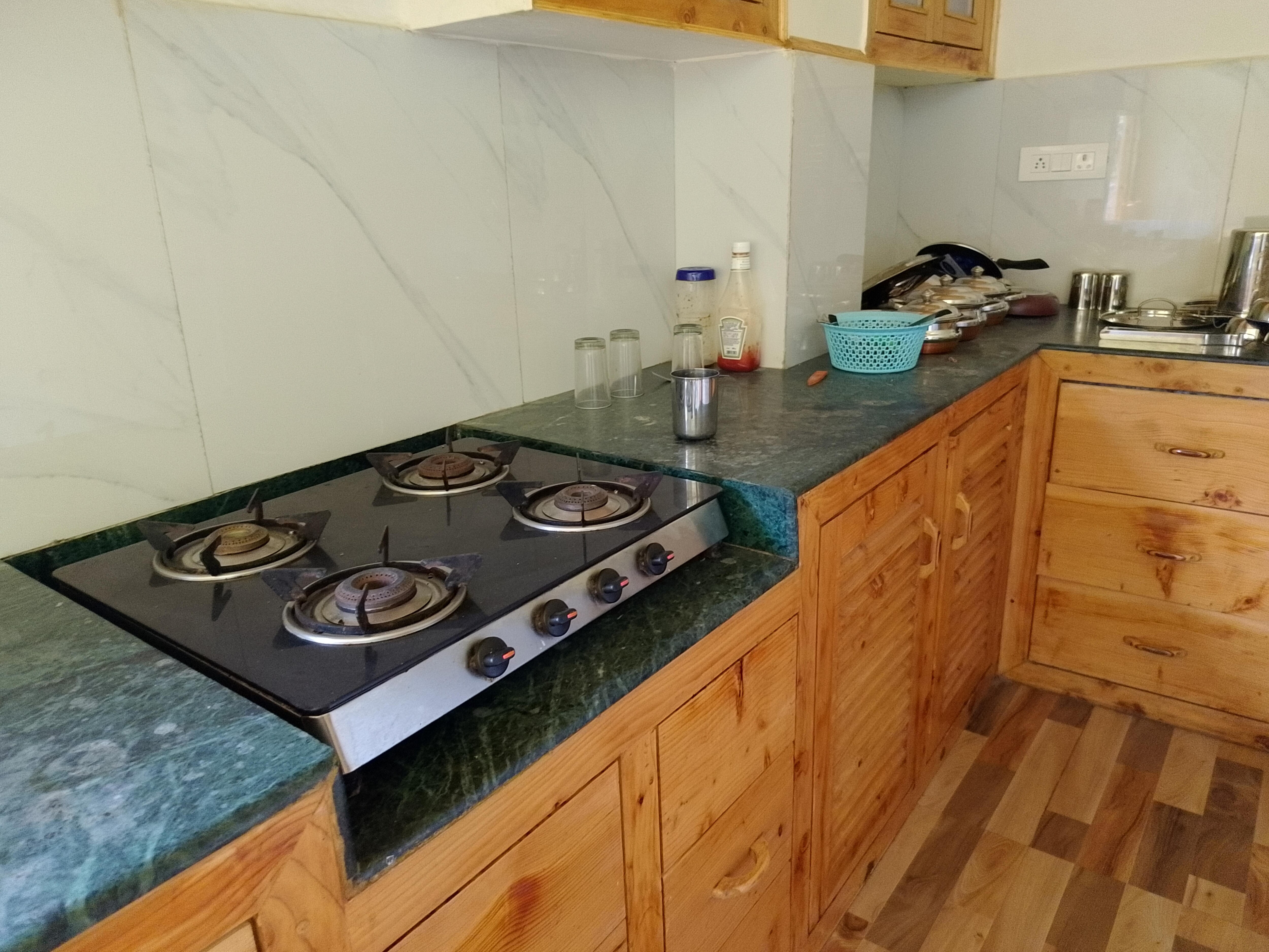 Shanti Kuteer - Mountain View Cottage - Tap to explore photos
