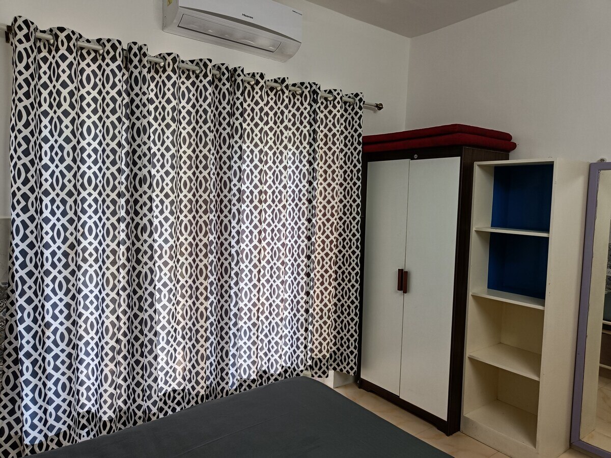 1 BR Apartment  at Greenwood Meadows C6-GF - Tap to explore photos