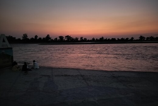 Pebbles by the Ganges