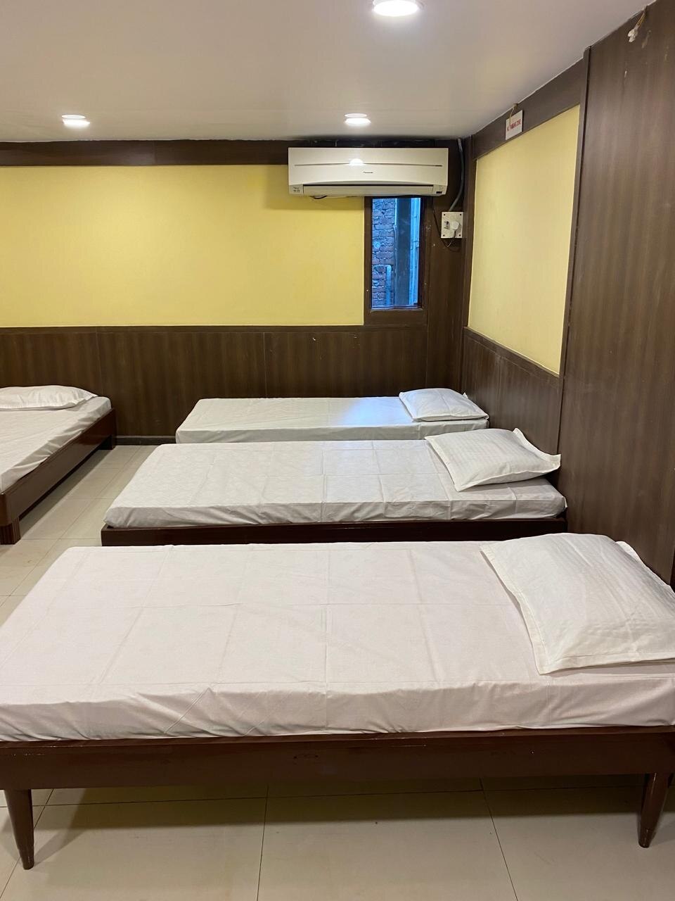 Hotel Skylark Nagpur  - Tap to explore photos