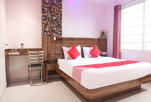 Oyo 16428 Hotel Comfort Inn Hyderabad Use Code Oyopaynow To Avail