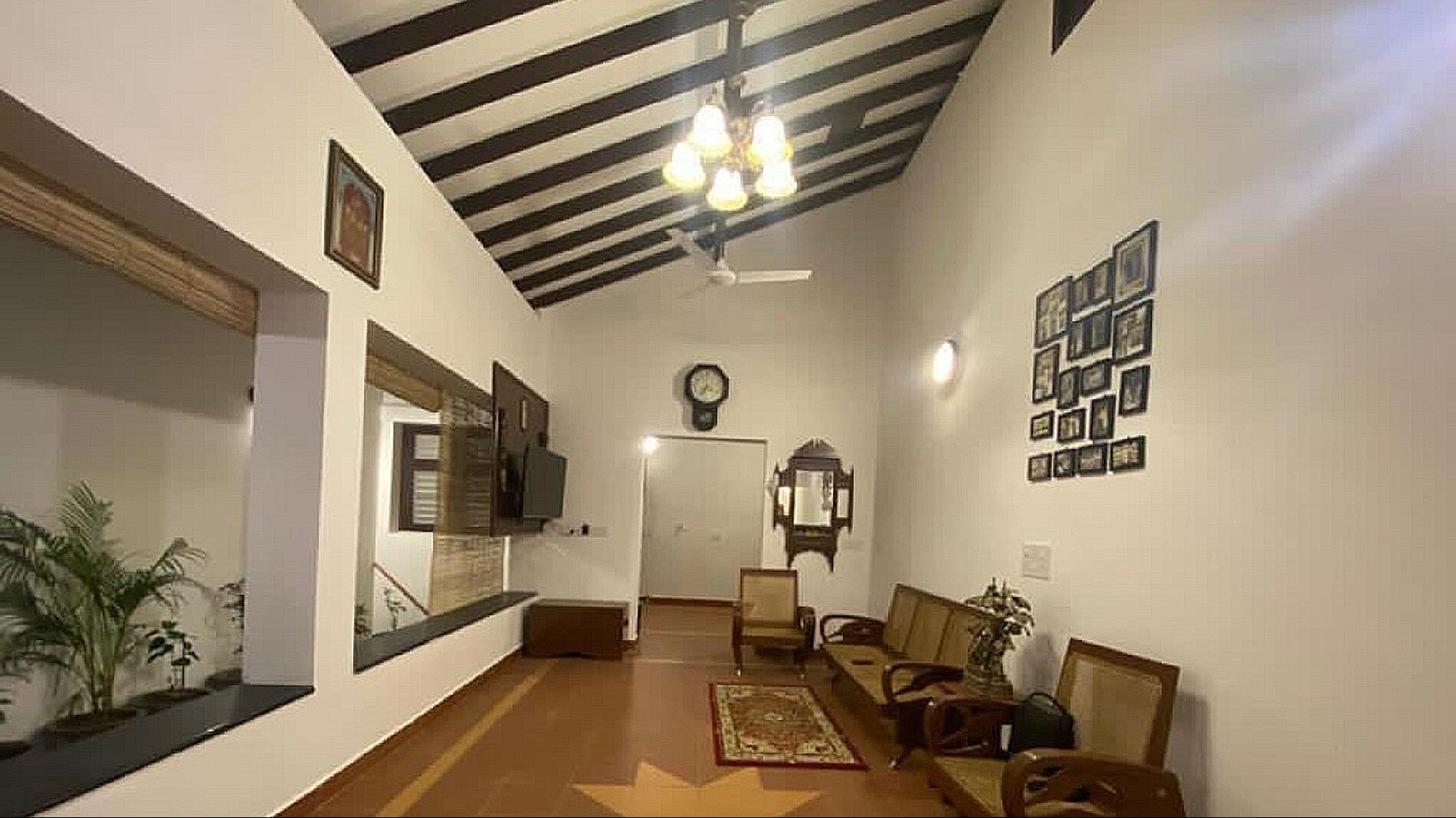 Hira Heritage Homestay - Tap to explore photos