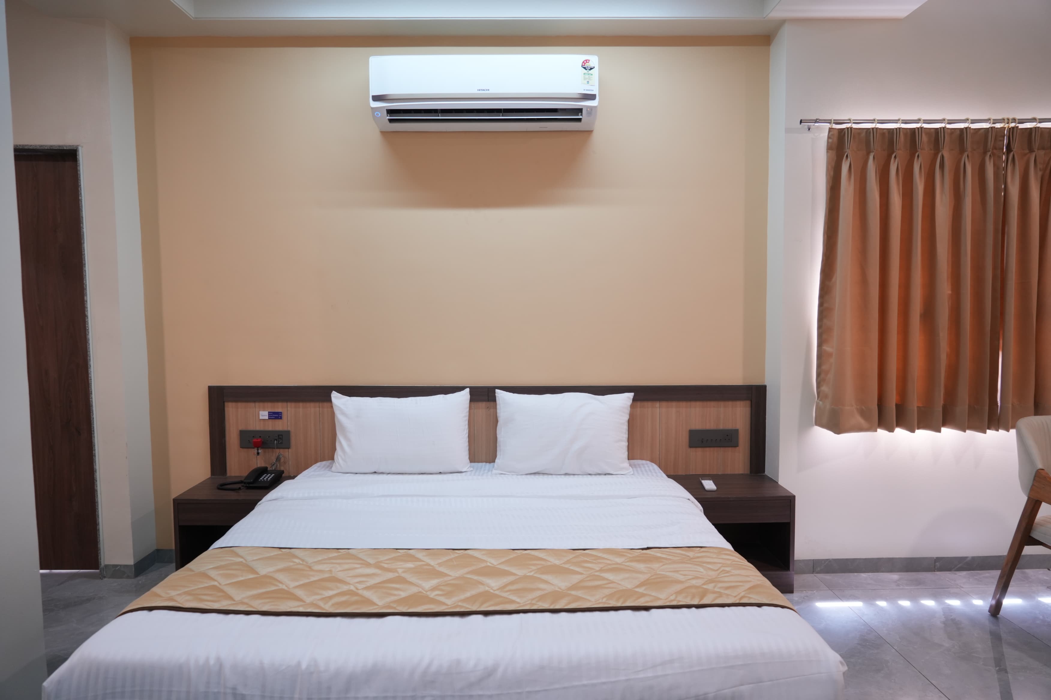 HOTEL KRUSHNA IMPERIAL - Tap to explore photos