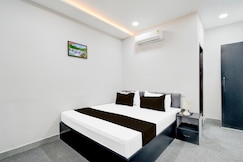 Hotel O N Grand, Hyderabad