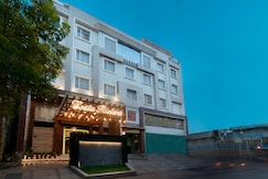 Costa Riviera Hotel, Varanasi