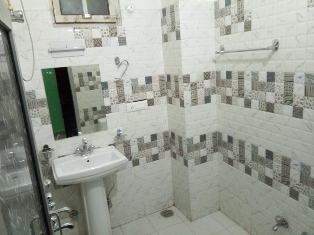 Sukhant Guest House  - Tap to explore photos