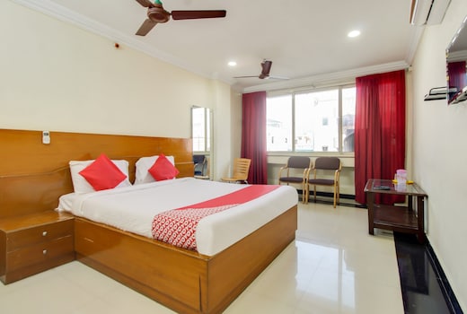 Hotel O Srinivasa Residency