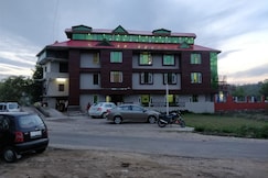 Hotel Saini Plaza and Restaurant, Sarkaghat