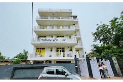 FabHotel The White Pepper, Faridabad