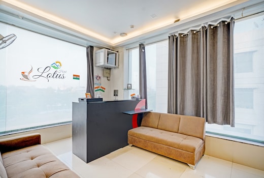 Super Townhouse Lotus