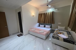 Hotel Ishwari Garden, Junnar
