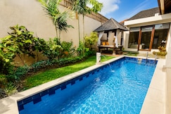 Aldeoz Grand Kancana Villa, بالي