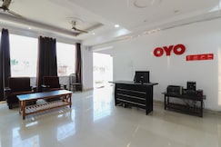 Hotel O Shri Tirupati, Lucknow