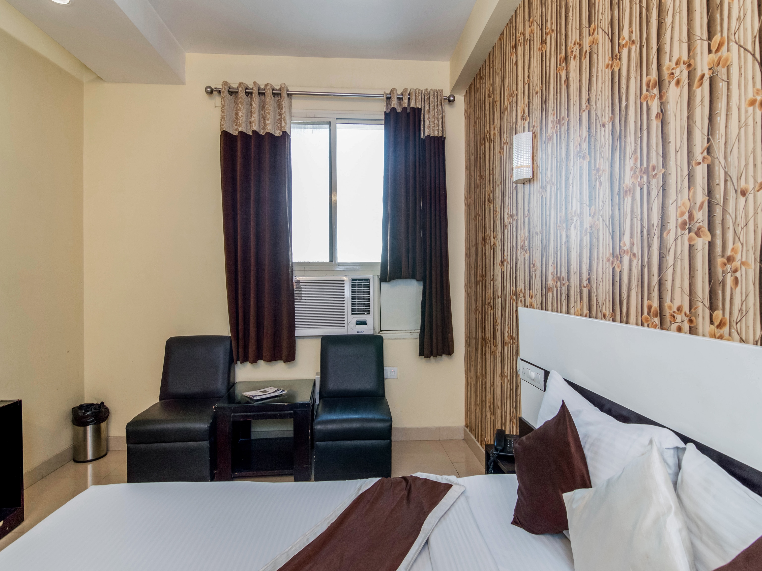 York Inn a Boutique Hotel - Tap to explore photos