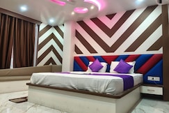 Central Point Stay near LNT College, Gopalganj