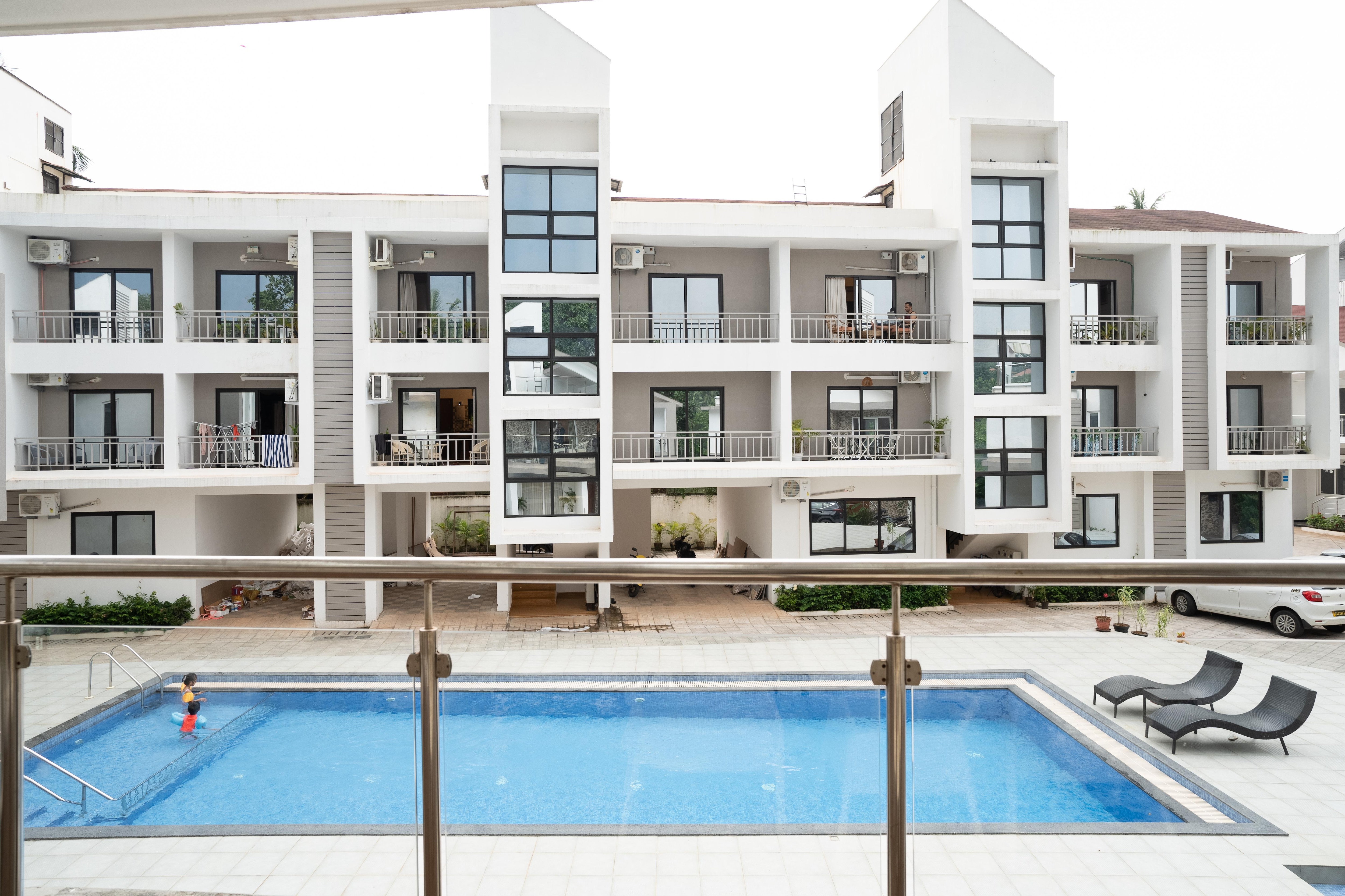 Casa Black Rio, 3bhk villa in JD Enclave, Assagao - Tap to explore photos