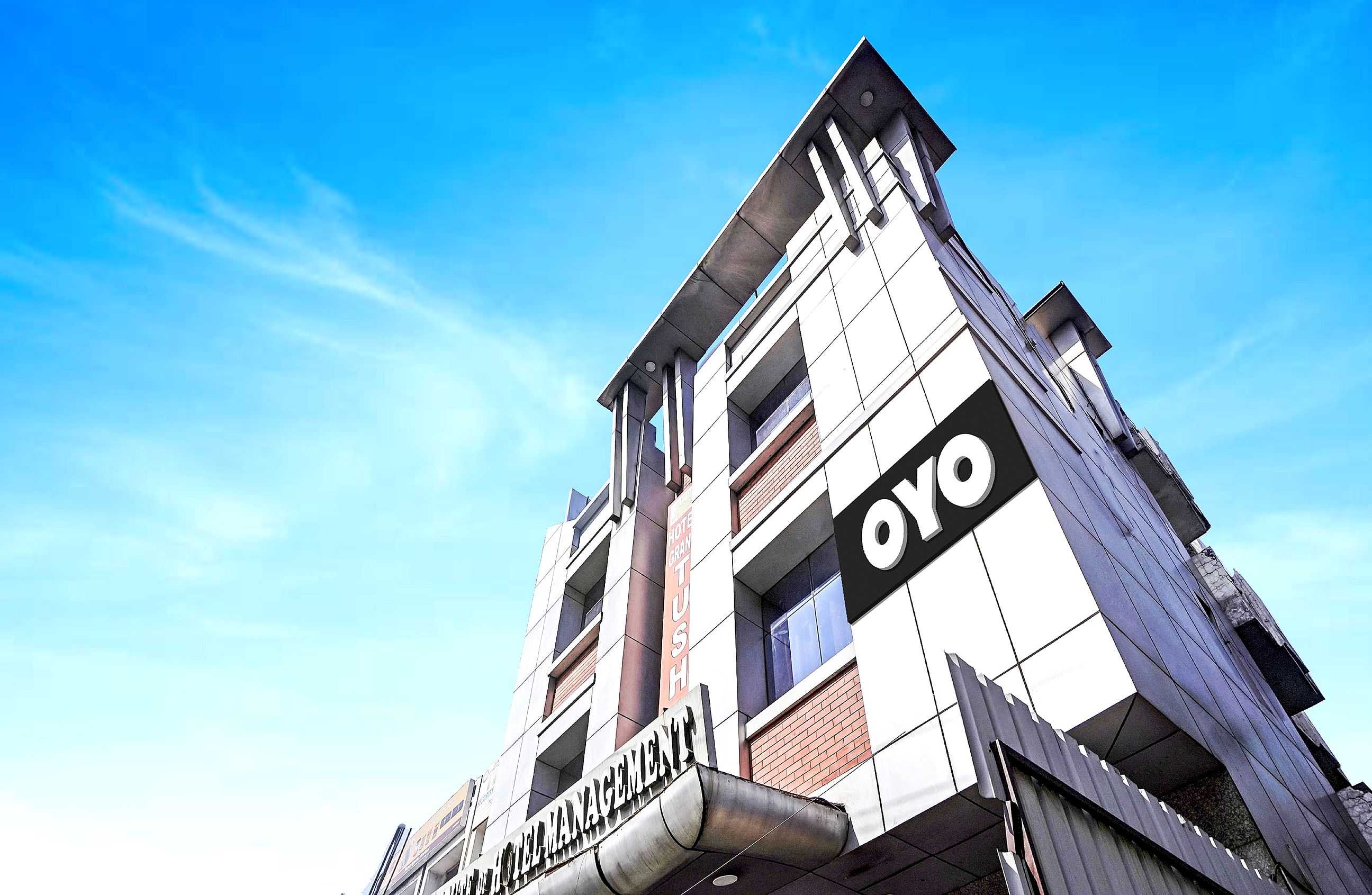 Hotel O Grand Stay - Tap to explore photos