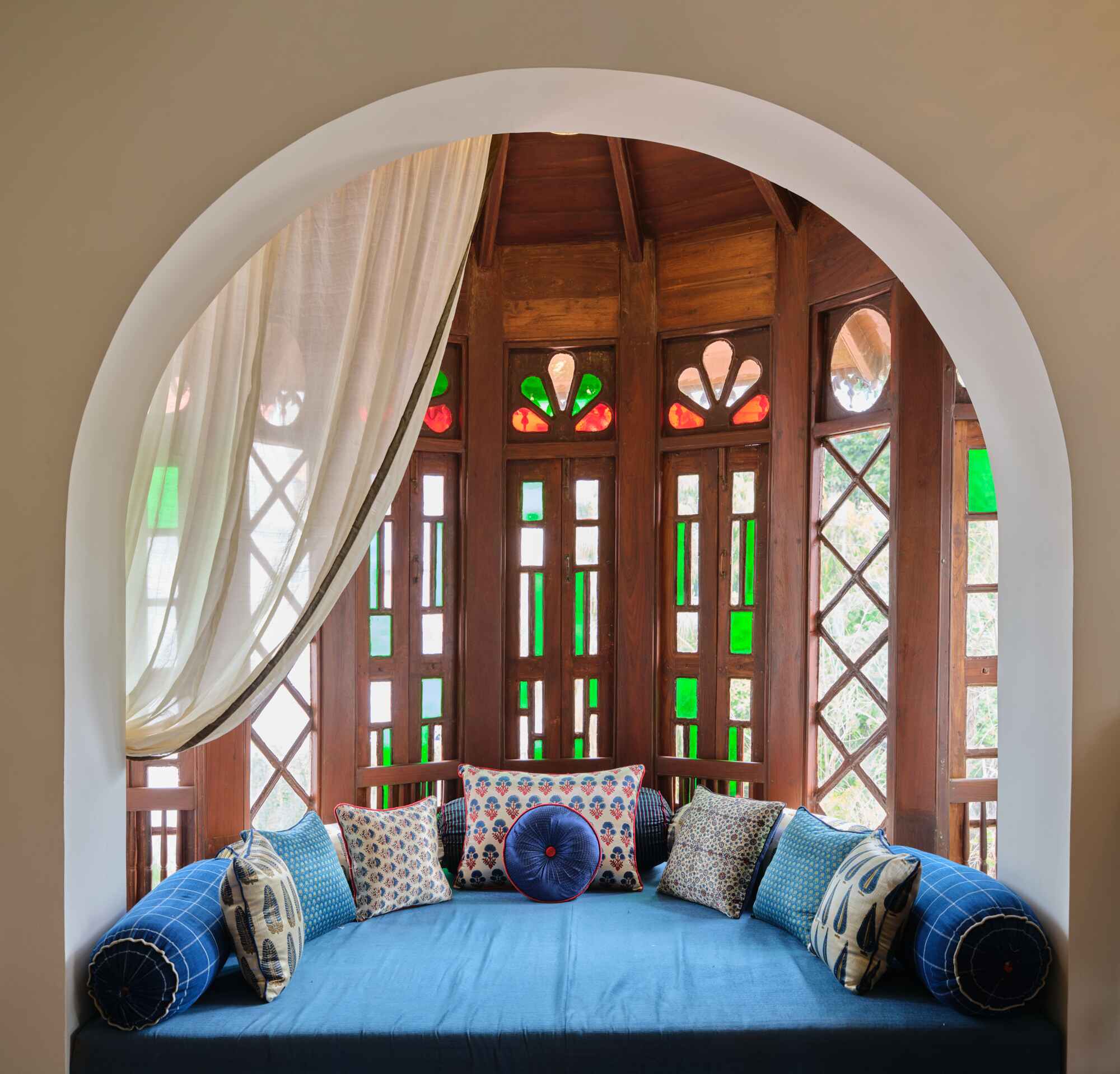 juSTa Diwans Bungalow - Tap to explore photos