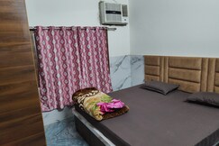 Shri Vijay Laadli Kunj, Vrindavan