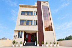 Hotel Palassio International, Mohanlalganj
