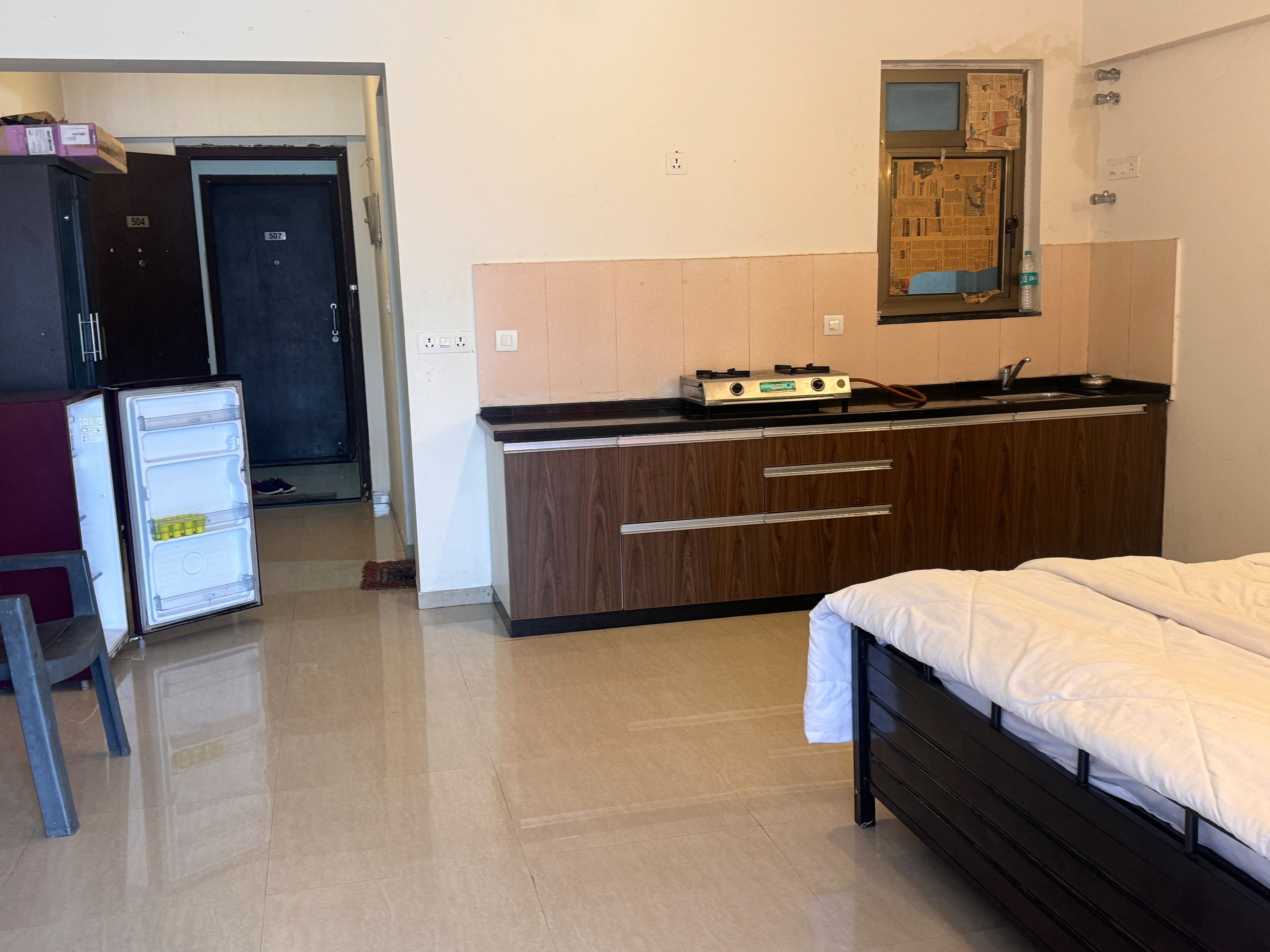 Lake Front Apartment, Lavasa - Tap to explore photos