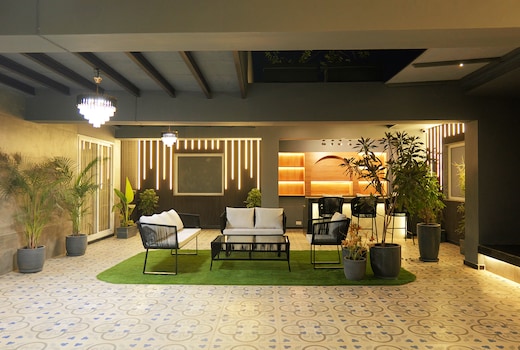 Terrace Appt In Moroccan style