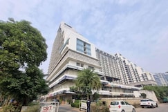The Sterling Omaxe   Near expo mart, Greater Noida