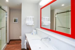 Hampton Inn by Hilton Colorado Springs I-25 Central, El Paso