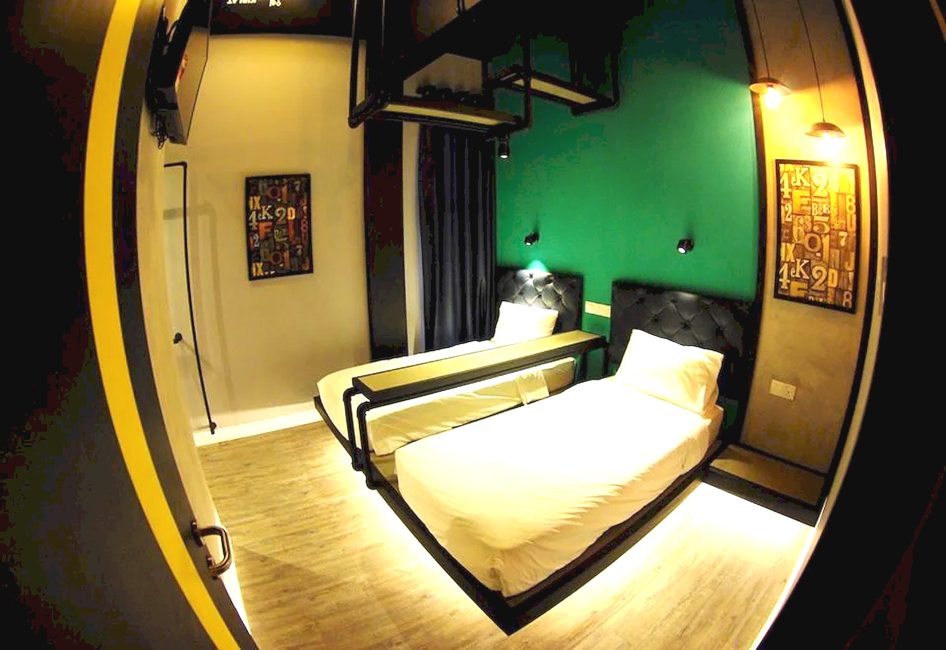 OYO 90899 Tube Hotel Melaka - Tap to explore photos