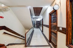 Collection O by OYO Zirakpur - Patiala Road Formerly Hotel Anvay, Mohali