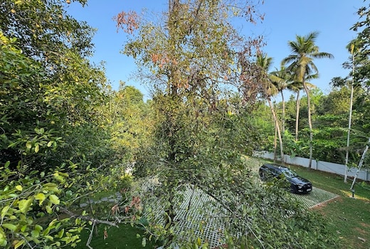 Ohstayz Whispering Grove | Private Pool Villa in Kochi