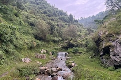 Whispering Shimla view, Nohra