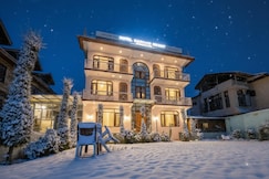 Kashmir Orient, Srinagar