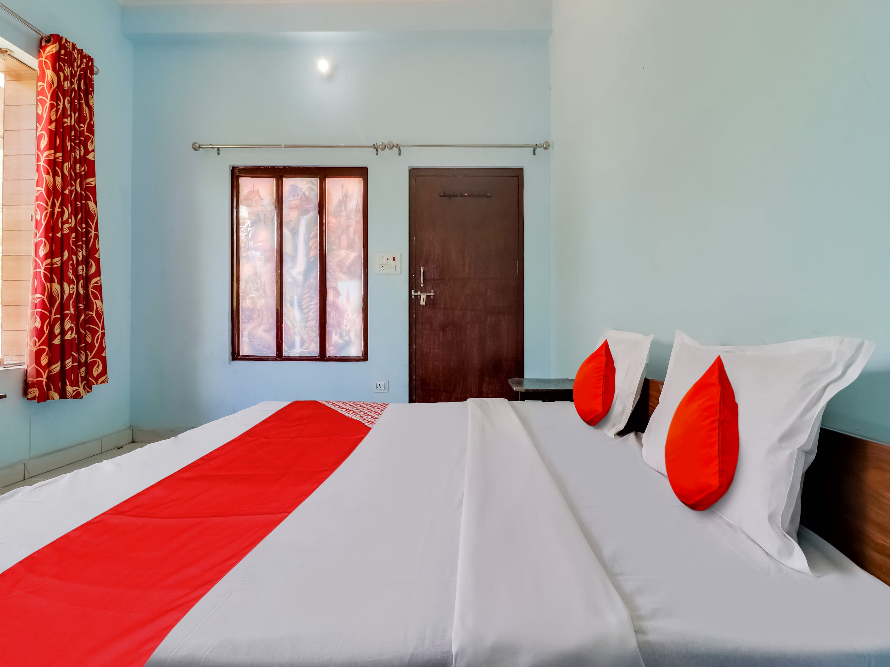 Hotel O Kalindi farms - Tap to explore photos