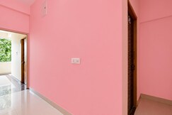 Hotel O Shining Star, Jabalpur