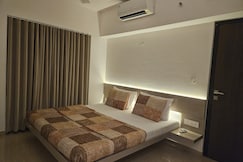 White-Victory Opulence, Wadgaon