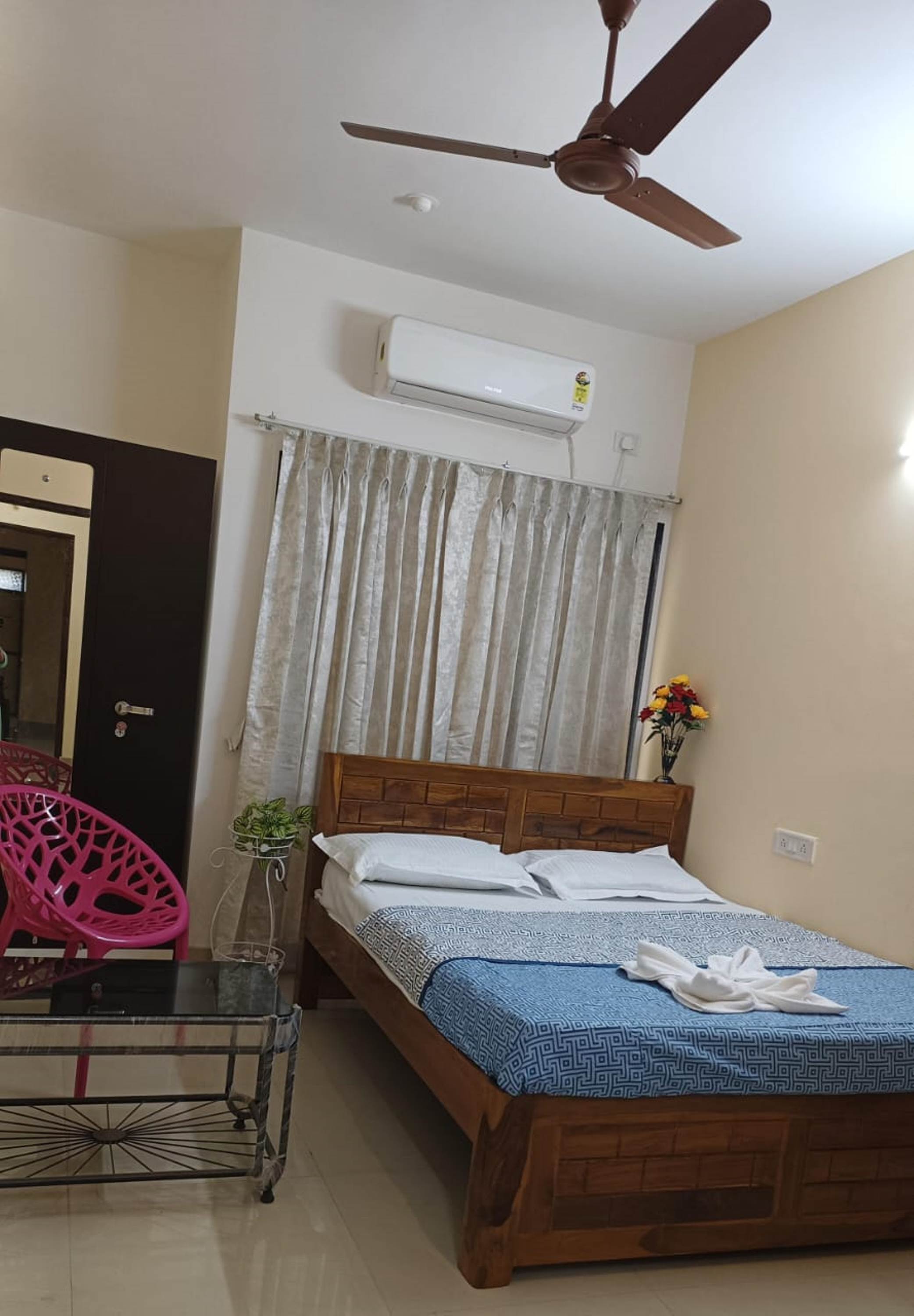 Great Hornbill Homestay - Tap to explore photos