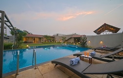 Swimming Pool 1