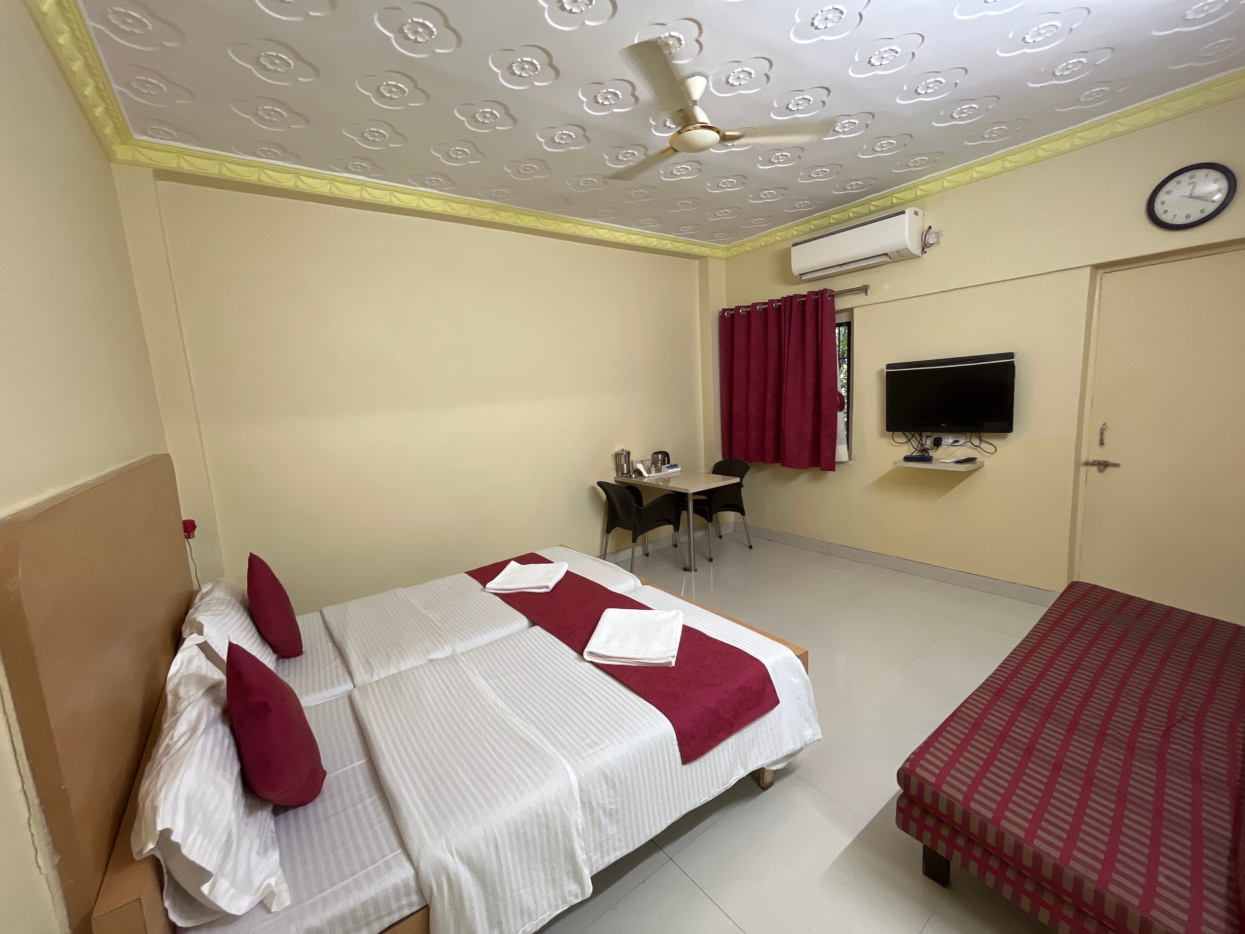 Hotel Panchavati - Tap to explore photos