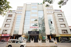 HOTEL SINGH AXIS, Udhampur