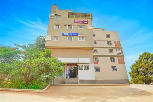 FabHotel Kings Palace Manyata - Near Manyata Tech Park Main Gate